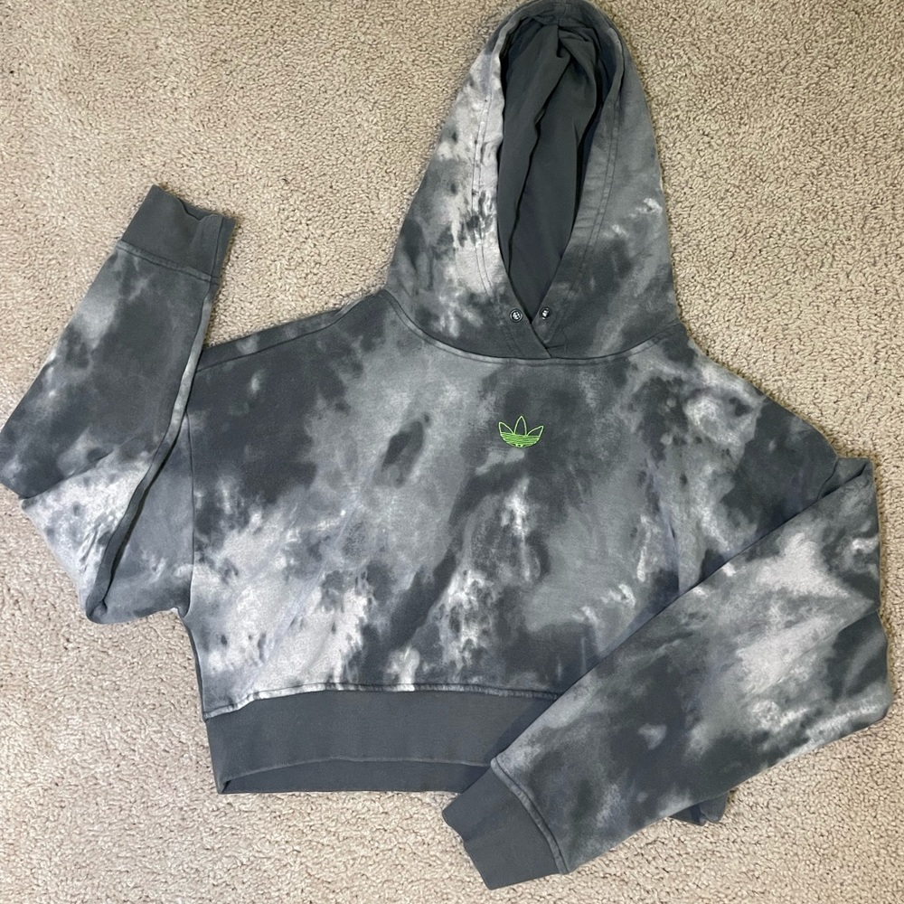 Adidas Cropped Sweatshirt